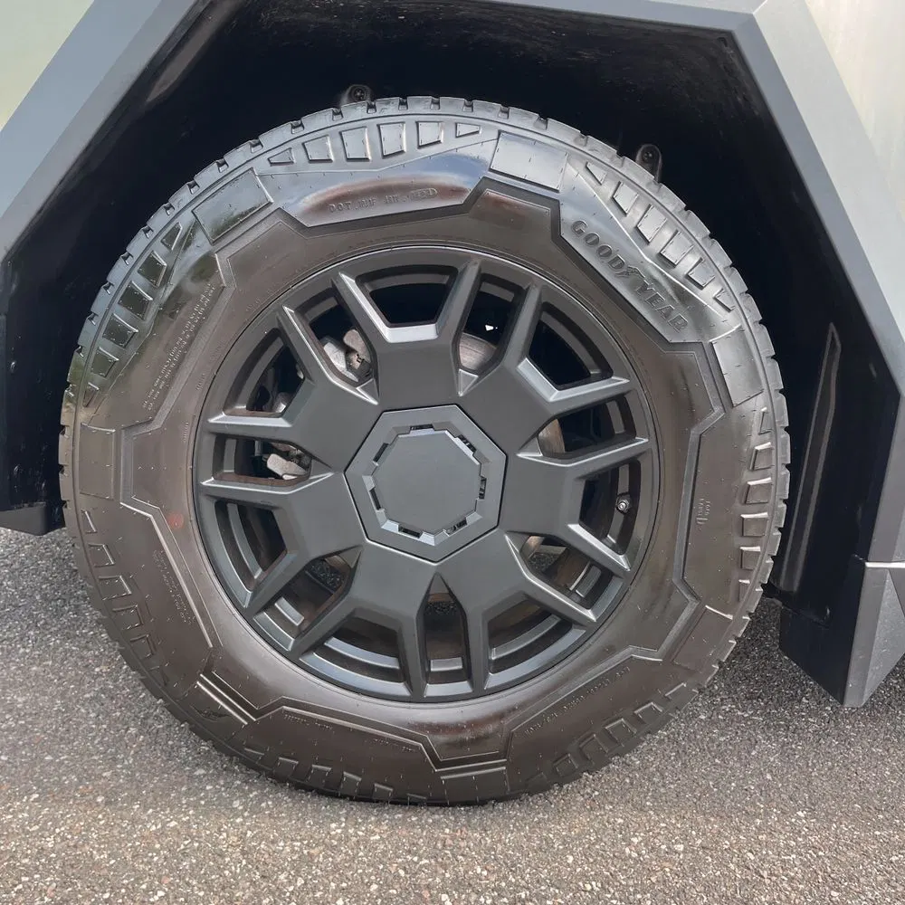 2024 Tesla Cybertruck CyberBeast