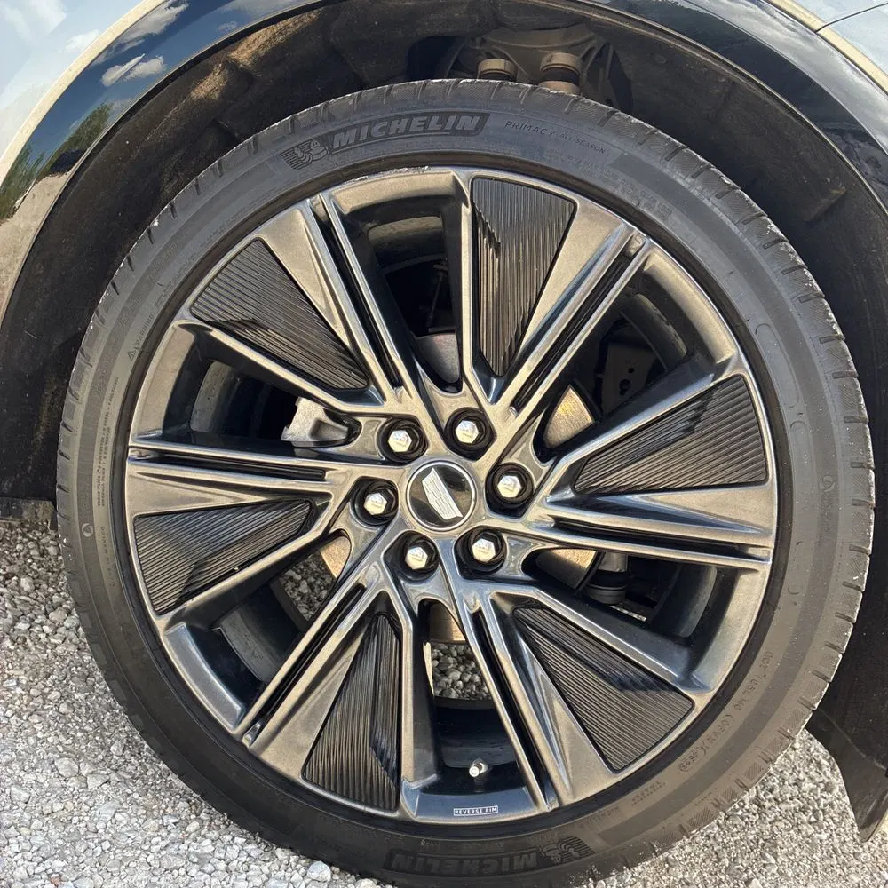 2024 Cadillac LYRIQ Sport 3