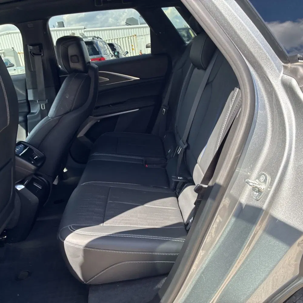 2024 Cadillac LYRIQ Sport 3