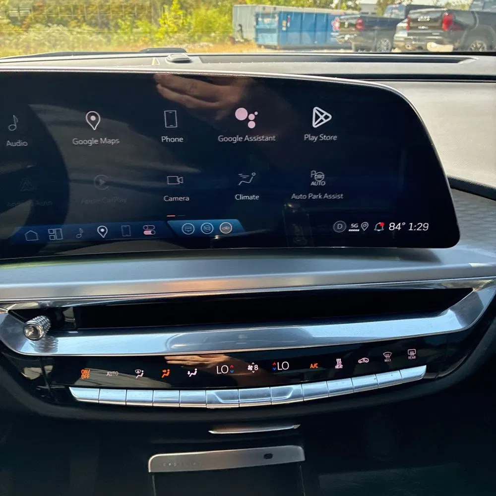 2024 Cadillac LYRIQ Sport 3