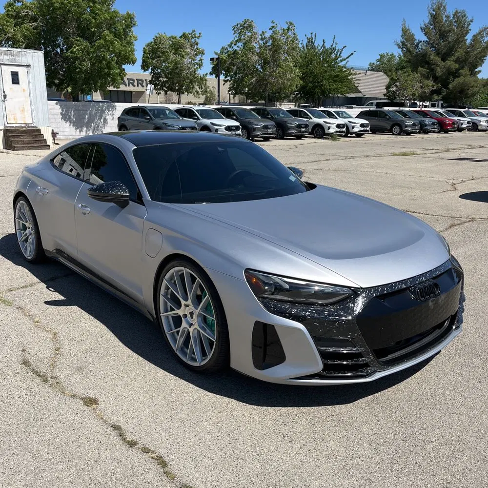 2024 Audi e-tron GT Premium Plus