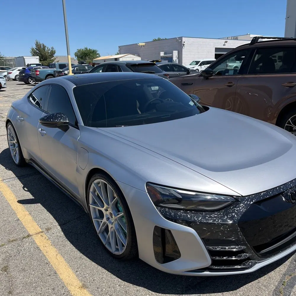 2024 Audi e-tron GT Premium Plus