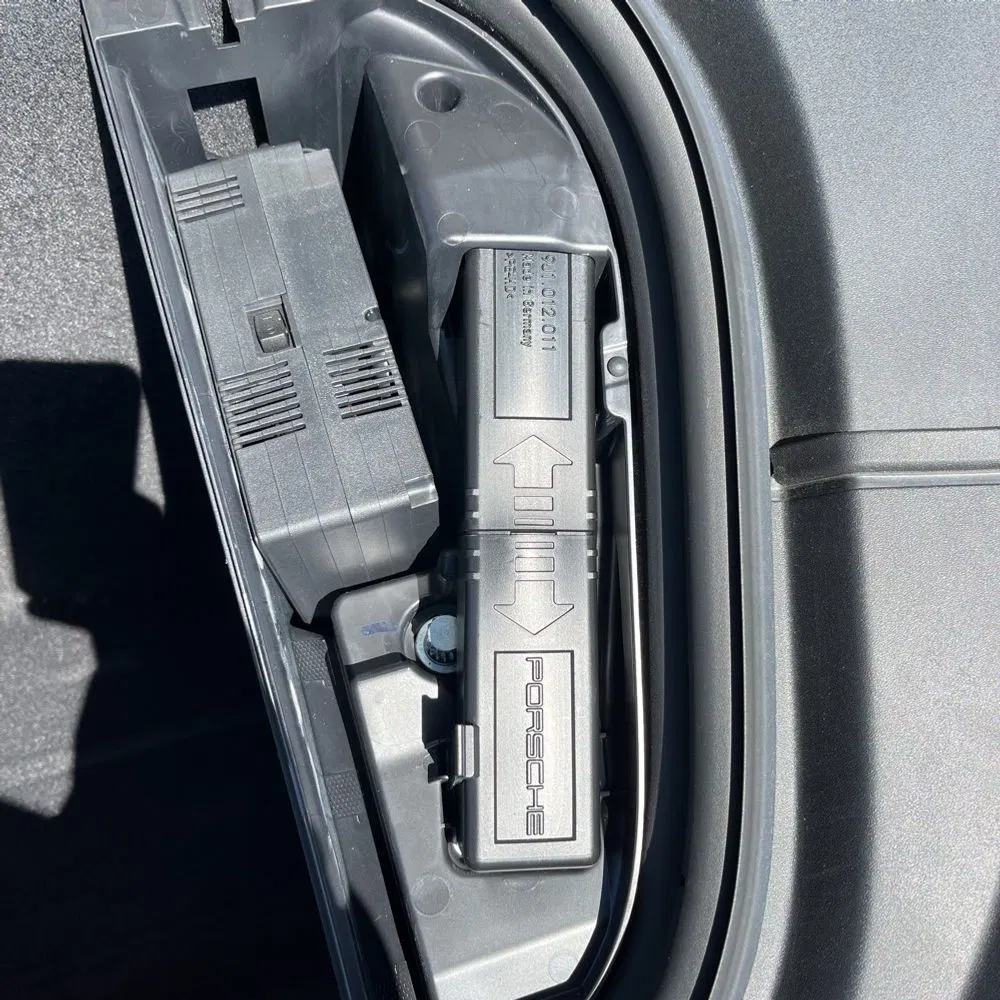2024 Audi e-tron GT Premium Plus