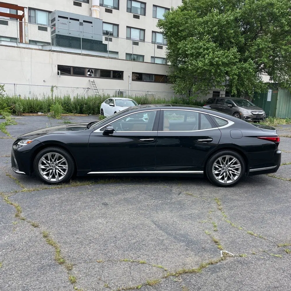 2022 Lexus LS 500 Base
