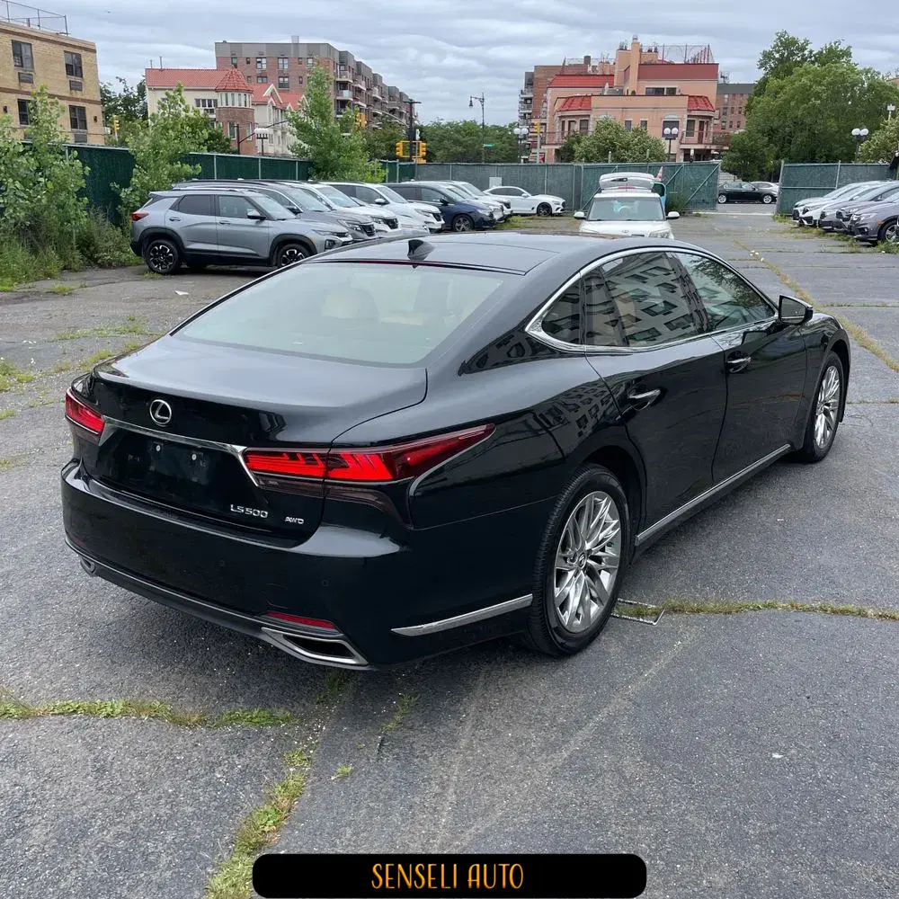 2022 Lexus LS 500 Base