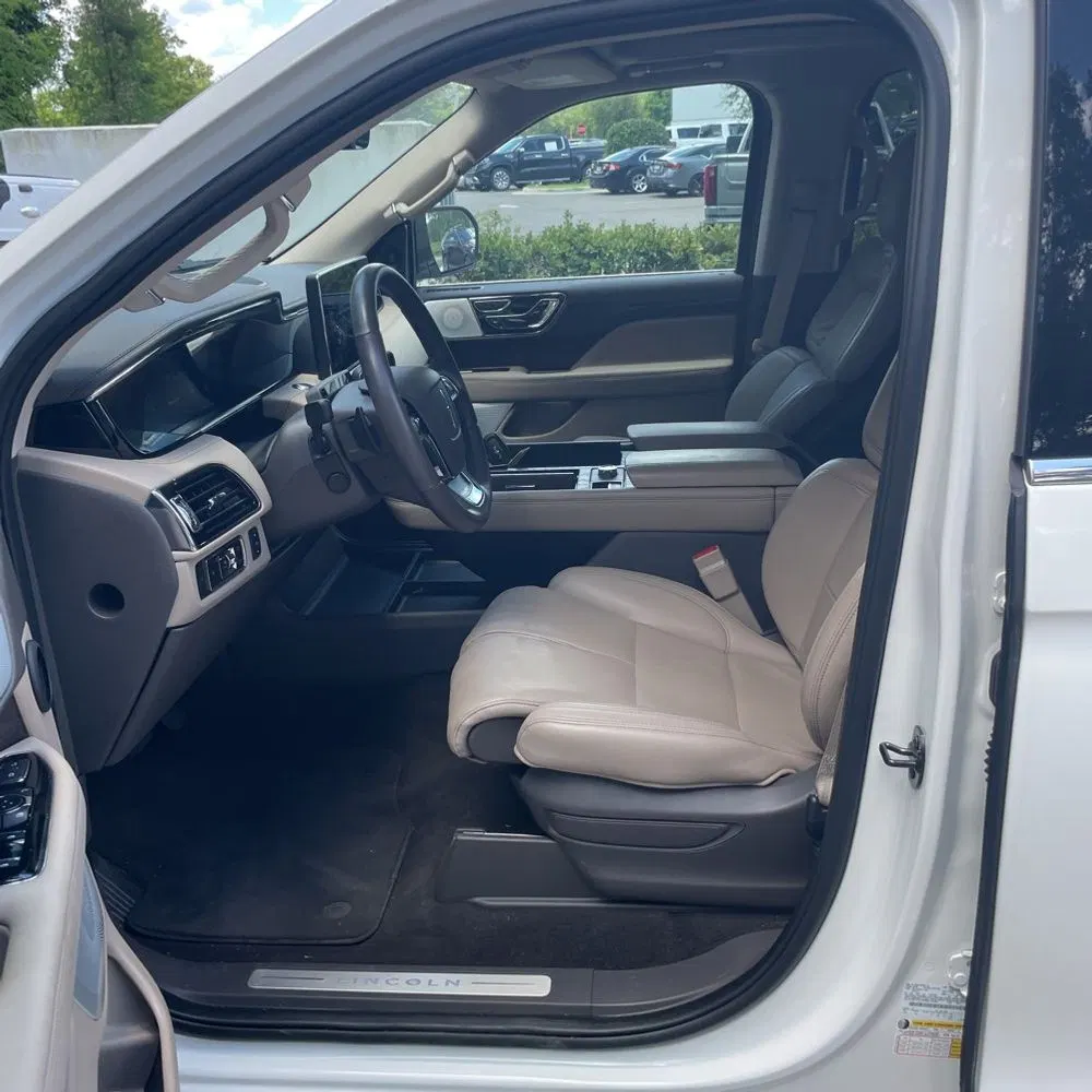 2024 Lincoln Navigator Reserve
