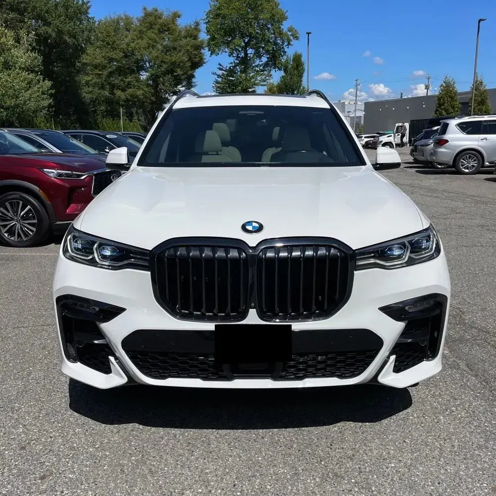 2021 BMW X7 M50i