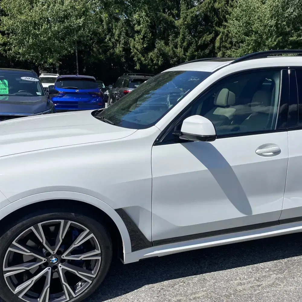 2021 BMW X7 M50i