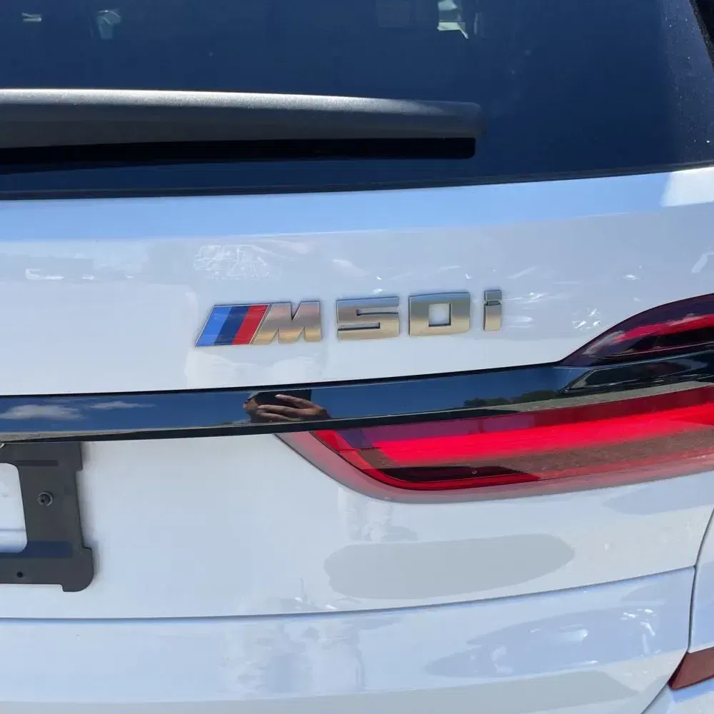 2021 BMW X7 M50i