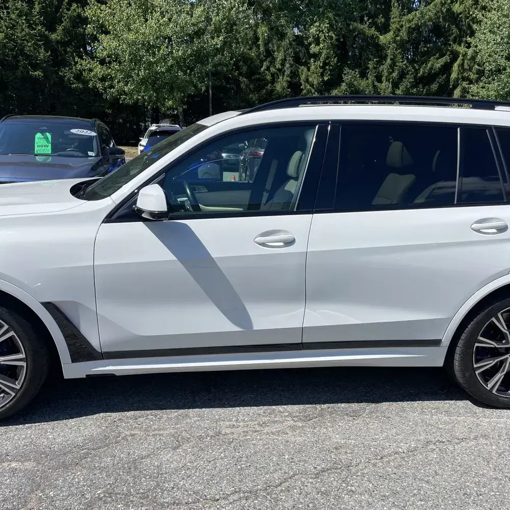 2021 BMW X7 M50i