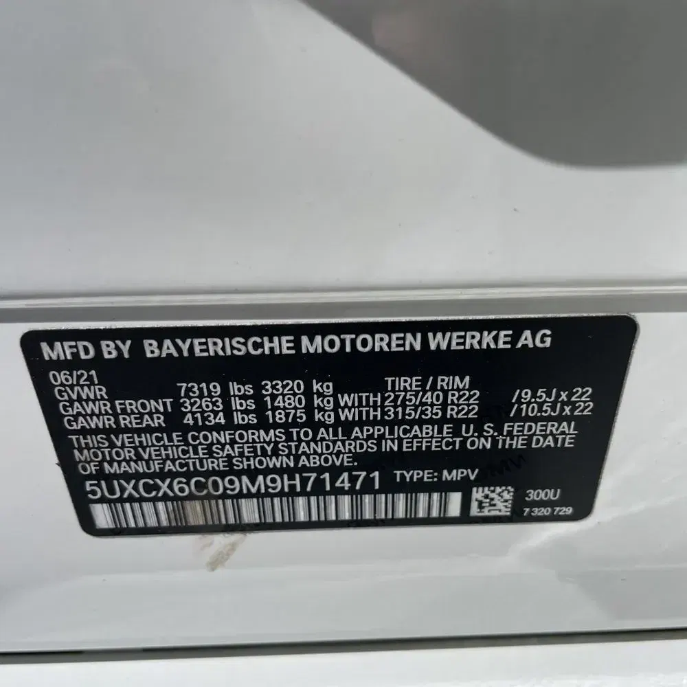 2021 BMW X7 M50i
