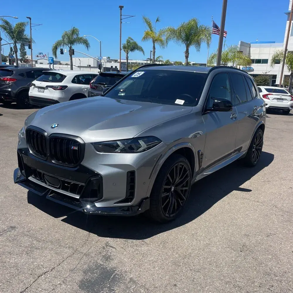 2025 BMW X5 M60i