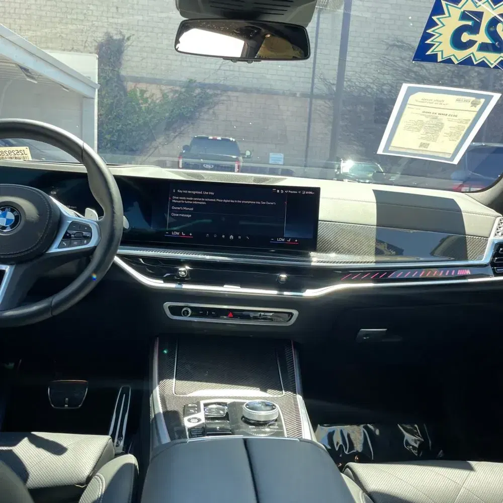 2025 BMW X5 M60i