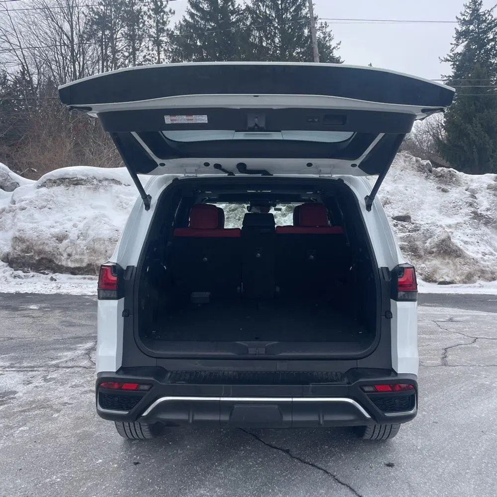 2024 Lexus LX 600 F SPORT Handling