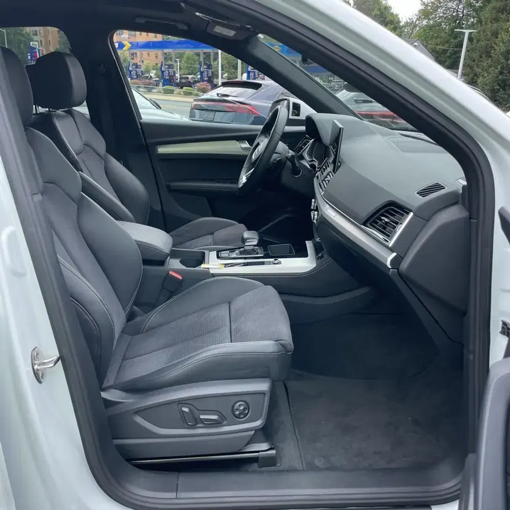 2024 Audi Q5 S-Line Prem+ 55 PHEV