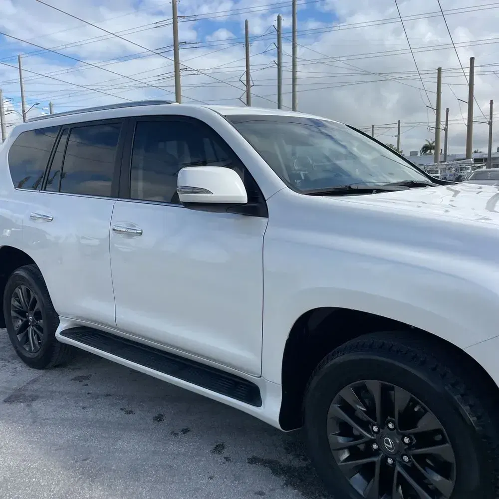 2023 Lexus GX 460 Base