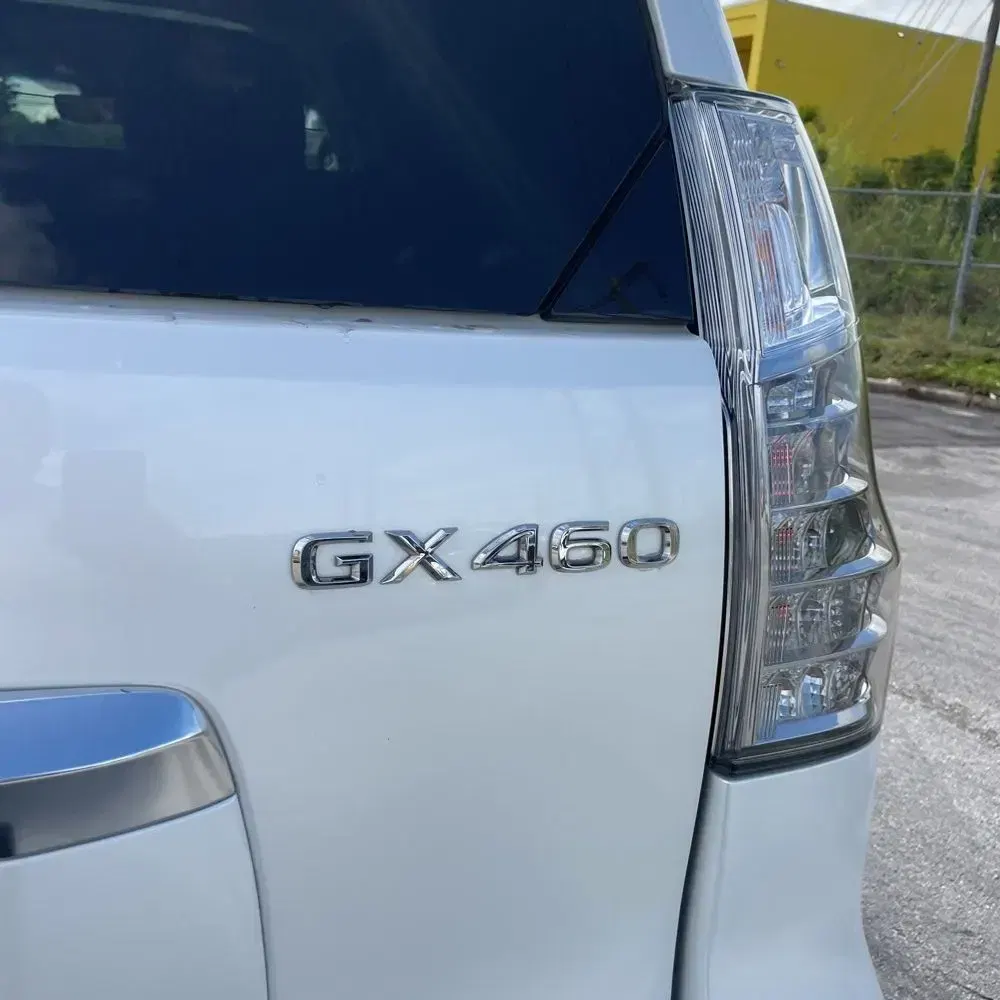 2023 Lexus GX 460 Base