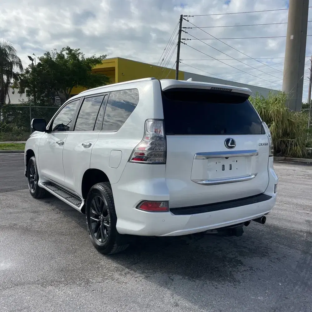 2023 Lexus GX 460 Base