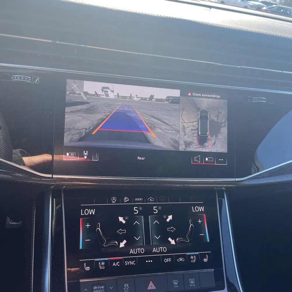 2022 Audi SQ7 Premium Plus