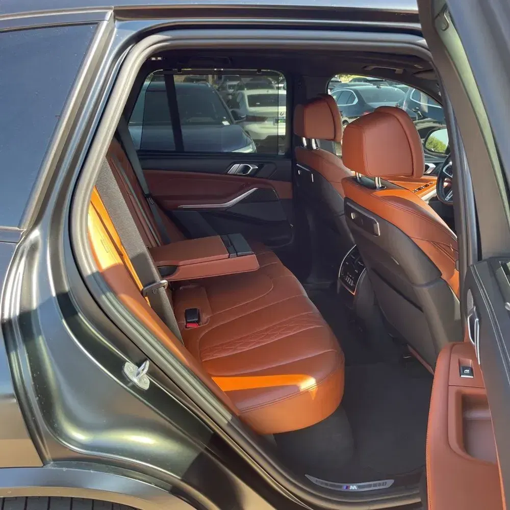 2024 BMW X5 M60i
