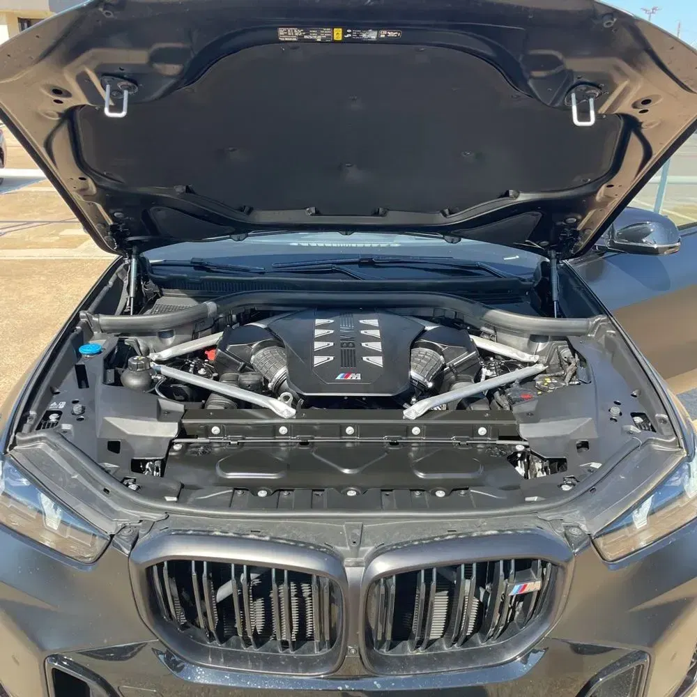 2024 BMW X5 M60i