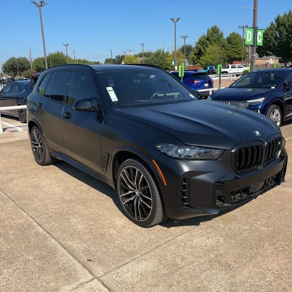 2024 BMW X5 M60i