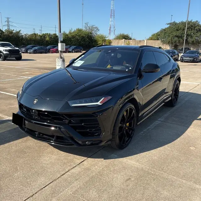 2019 Lamborghini Urus Base