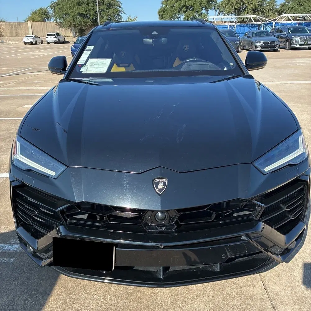 2019 Lamborghini Urus Base