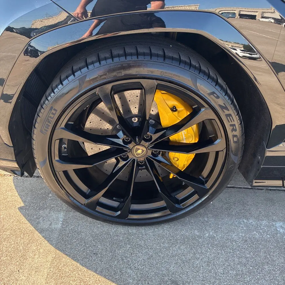2019 Lamborghini Urus Base