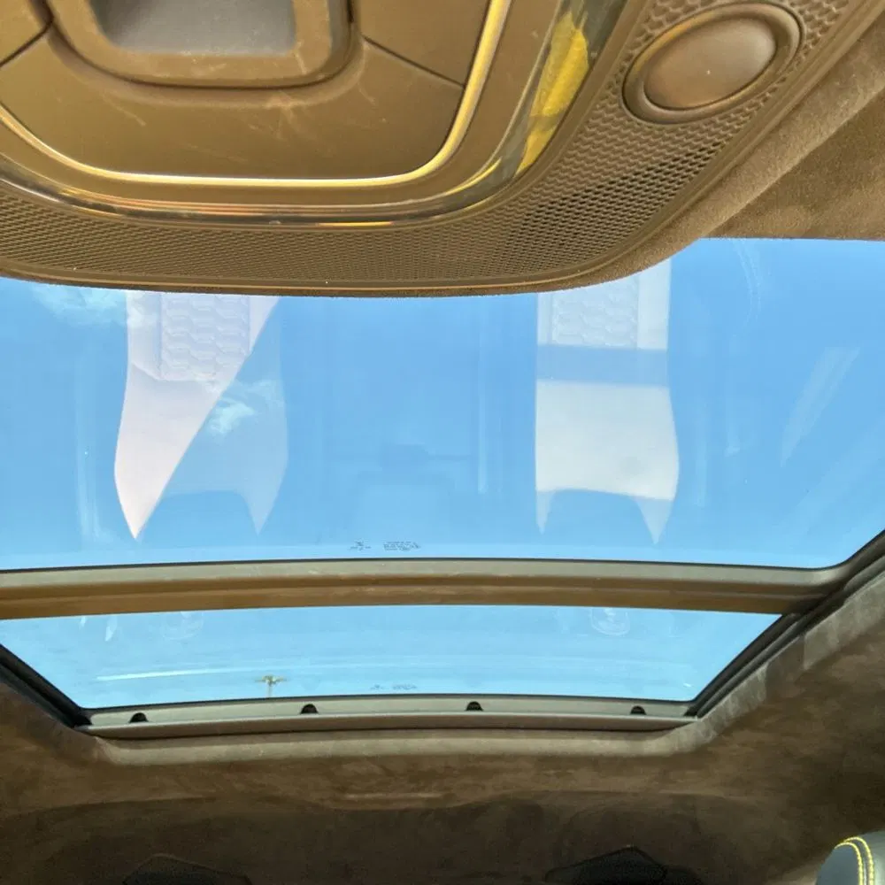 2019 Lamborghini Urus Base