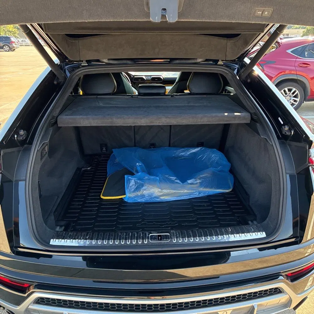 2019 Lamborghini Urus Base