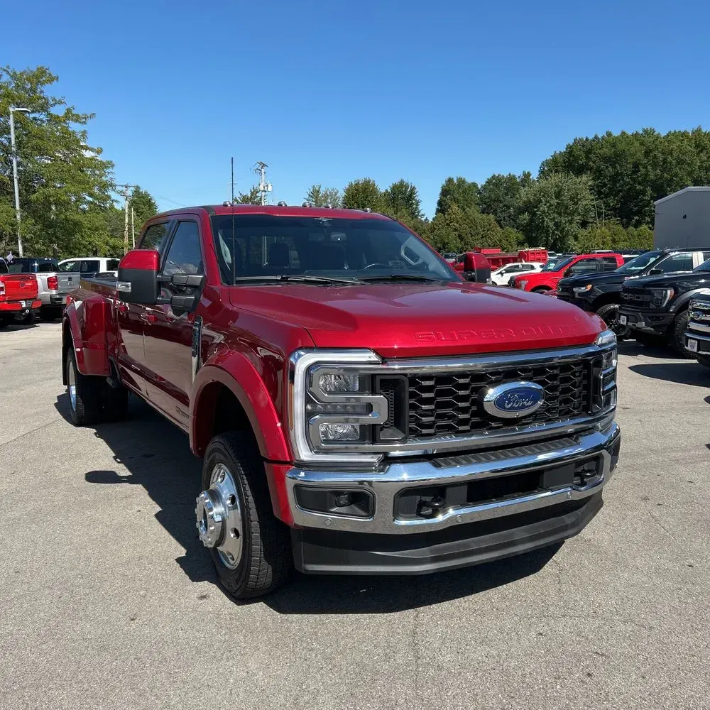 2023 Ford F-450 Super Duty Lariat