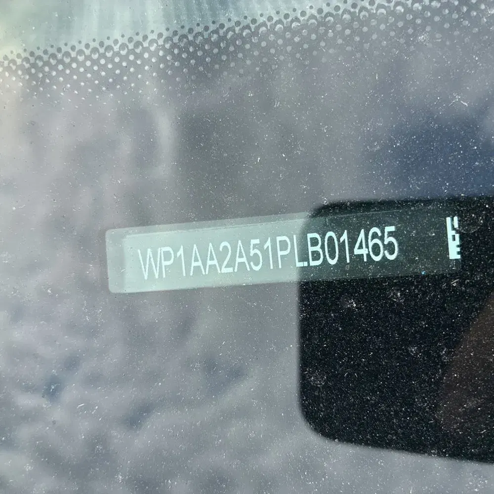 2023 Porsche Macan T