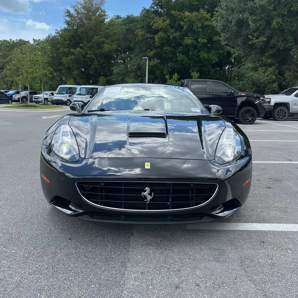 2013 Ferrari California Base