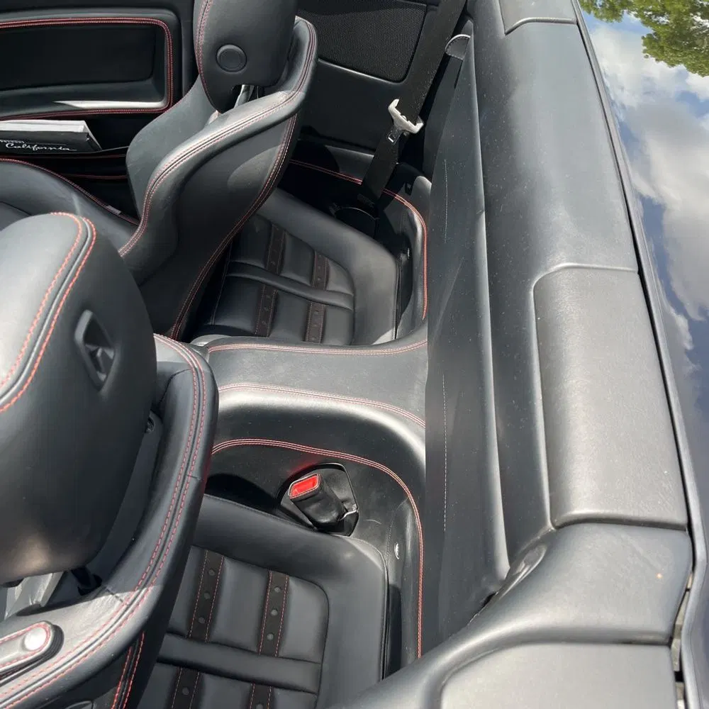 2013 Ferrari California Base
