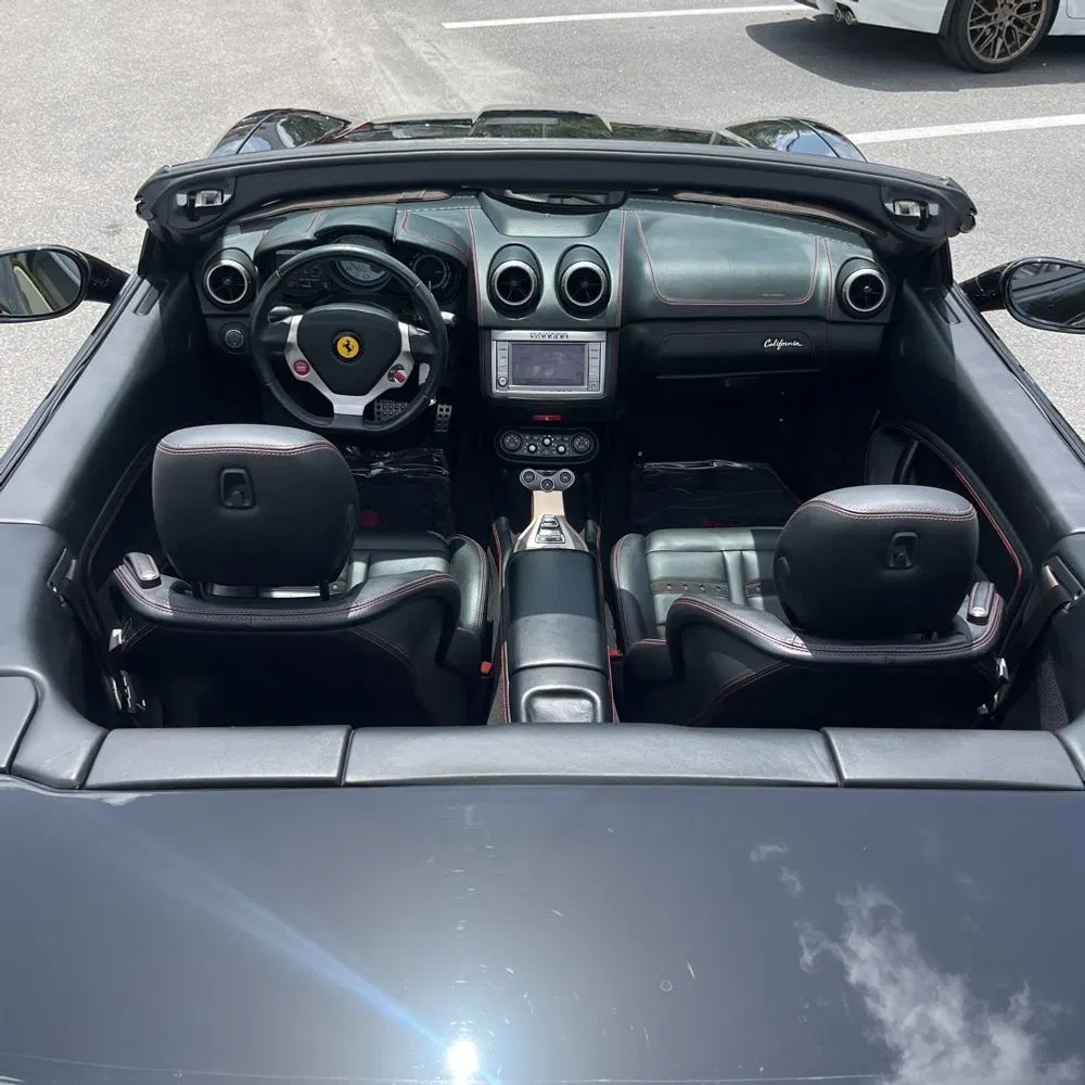 2013 Ferrari California Base