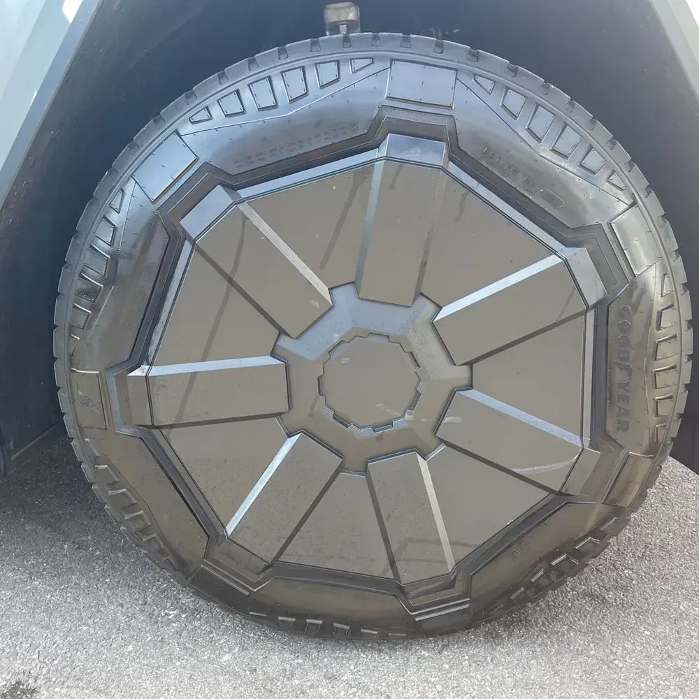 2024 Tesla Cybertruck CyberBeast