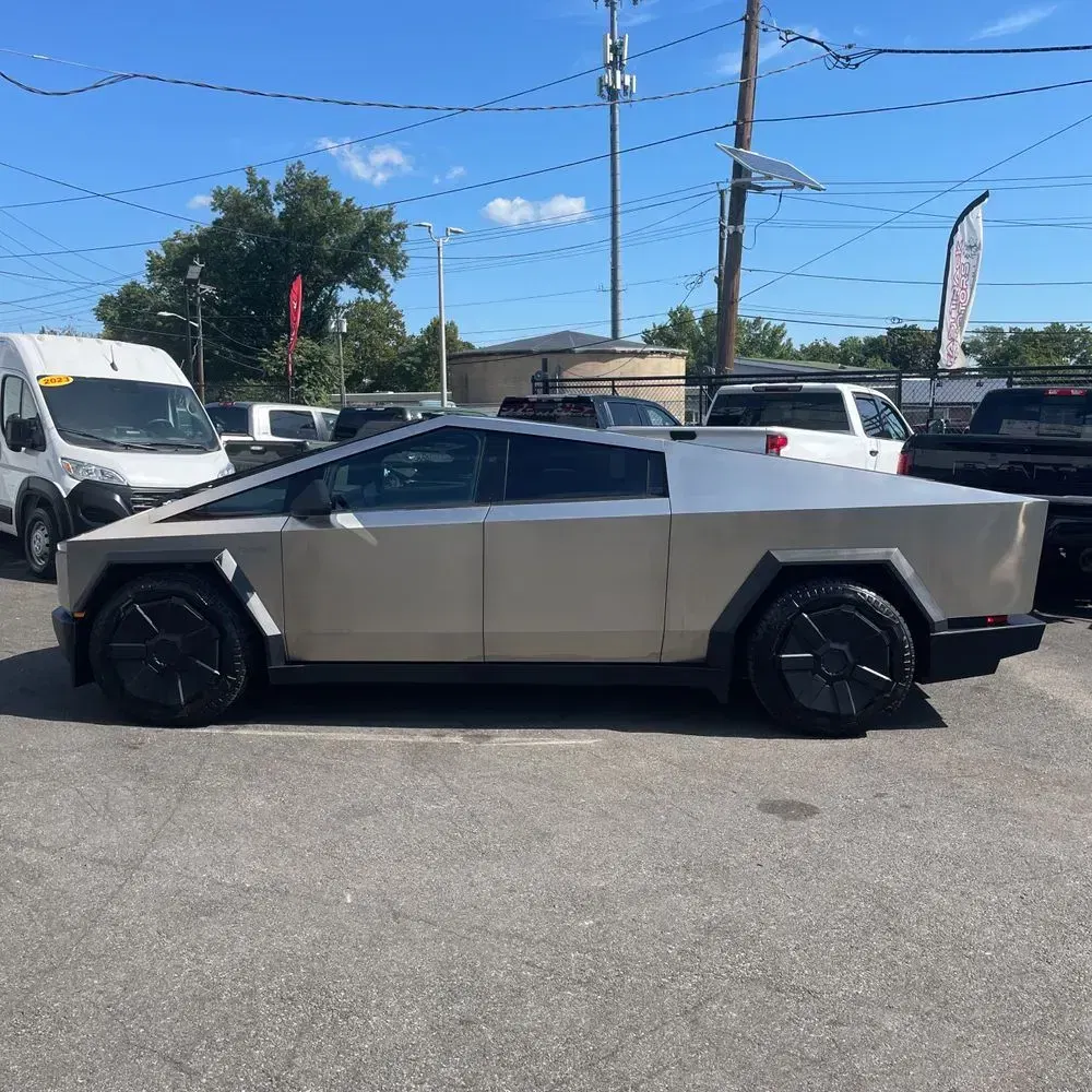 2024 Tesla Cybertruck CyberBeast