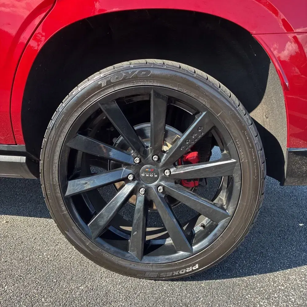 2023 Cadillac Escalade-V Base
