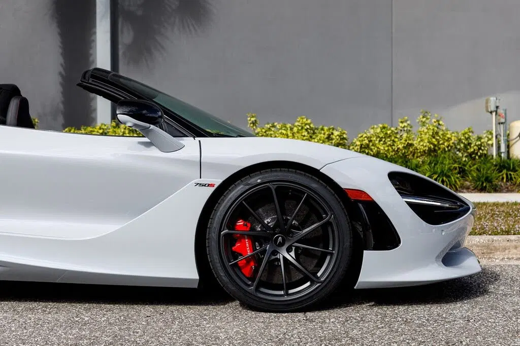 2026 McLaren 750S Spider RWD