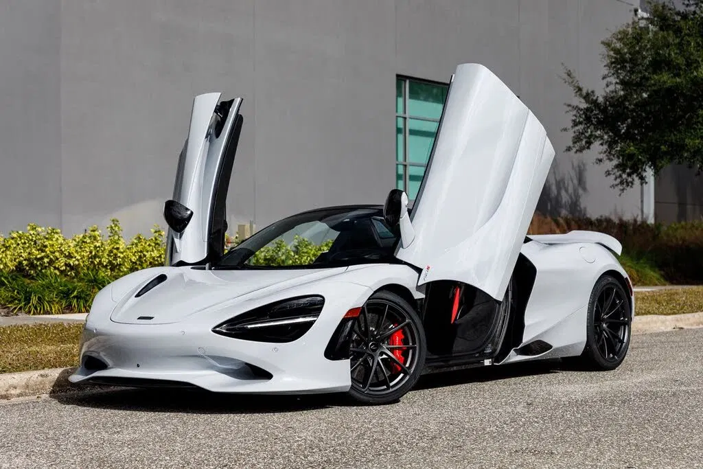 2026 McLaren 750S Spider RWD