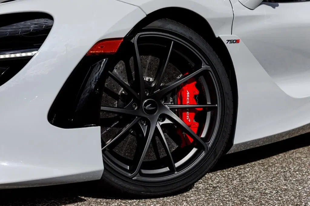 2026 McLaren 750S Spider RWD