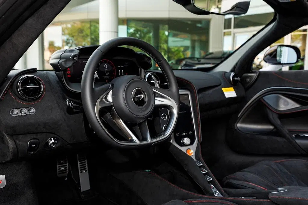 2026 McLaren 750S Spider RWD