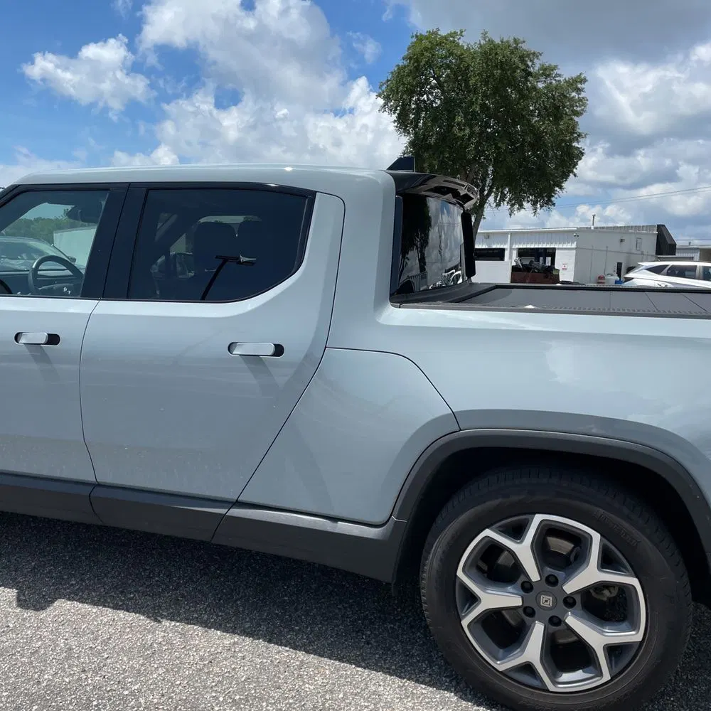 2024 Rivian R1T Adventure Dual-Motor