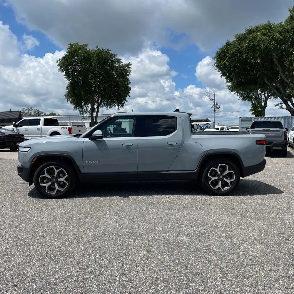 2024 Rivian R1T Adventure Dual-Motor