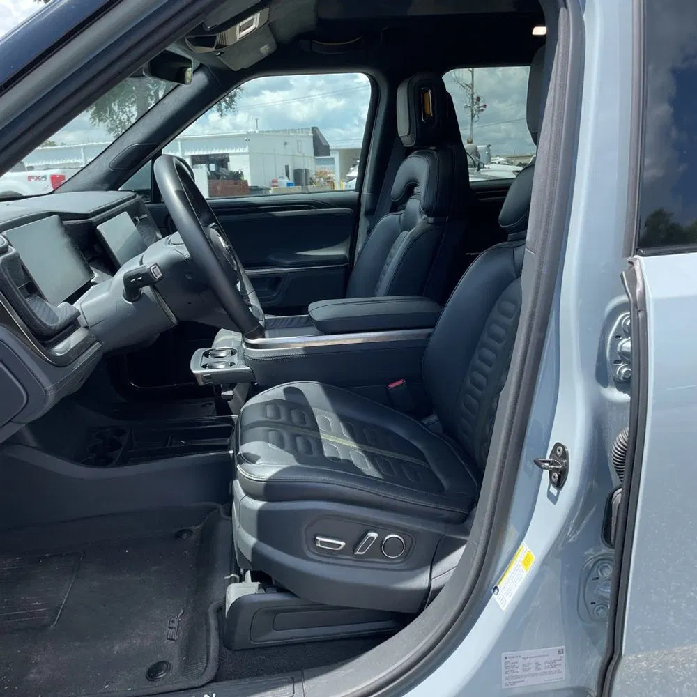 2024 Rivian R1T Adventure Dual-Motor