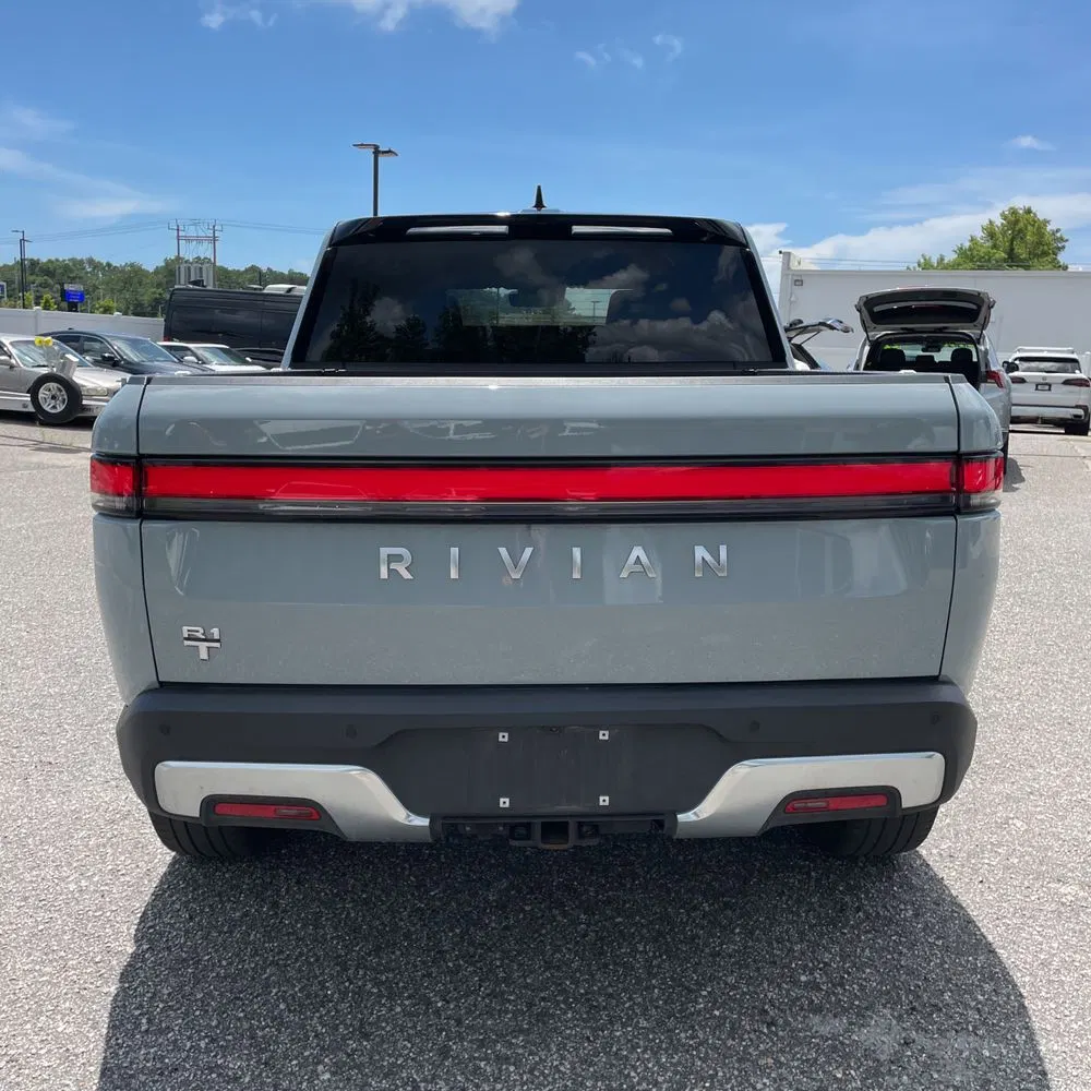 2024 Rivian R1T Adventure Dual-Motor