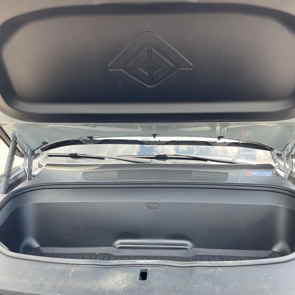 2024 Rivian R1T Adventure Dual-Motor