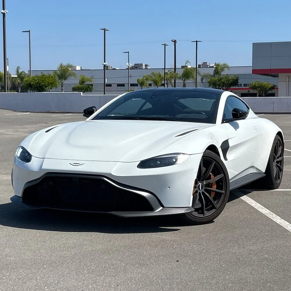 2020 Aston Martin Vantage Base