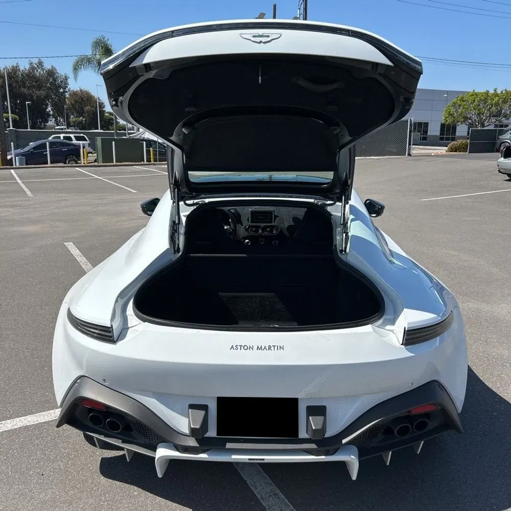 2020 Aston Martin Vantage Base